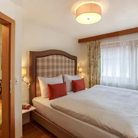 Der Ballhaushof Апартаменты Пруц