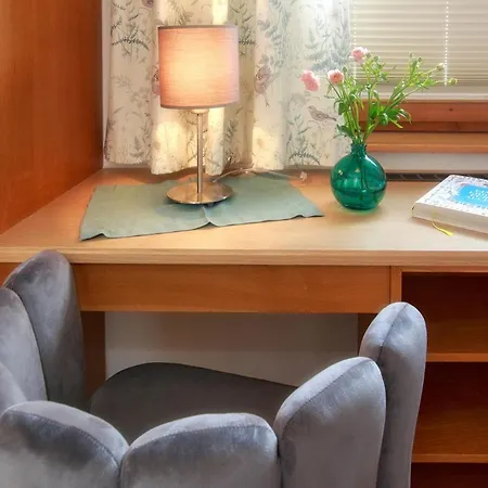 Der Ballhaushof * Prutz