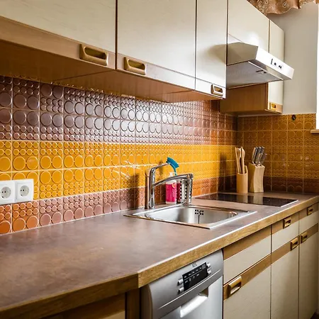 Der Ballhaushof * Prutz